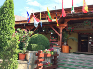 La Parmac Hotel & Restaurant