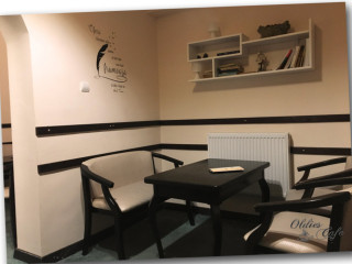 Oldies Cafe