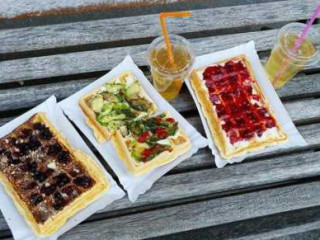 Wafenea