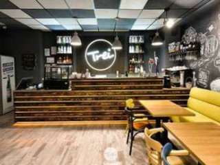 Trei Cafe Bistro