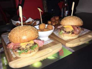 Tot Burger