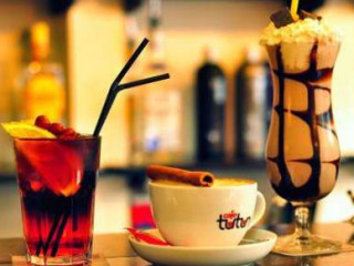 Cafe Tutun