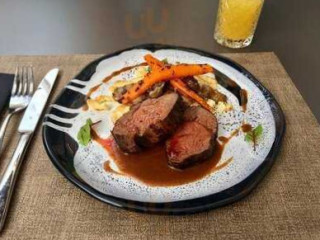 Gastrolab Piata Victoriei