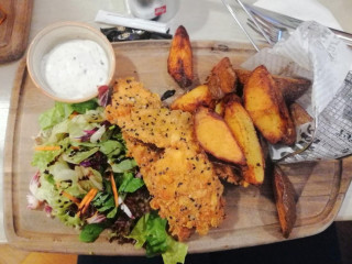 Terasa Casa Veche Targoviste