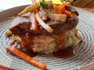 Mina Cavnic Mountain Retreat