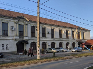 Casa Cugireana